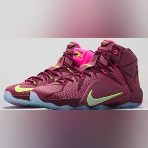 Nike LeBron 12 GS 'Double Helix’ Sneakers Size 6.5Y Used Exc MSRP $220